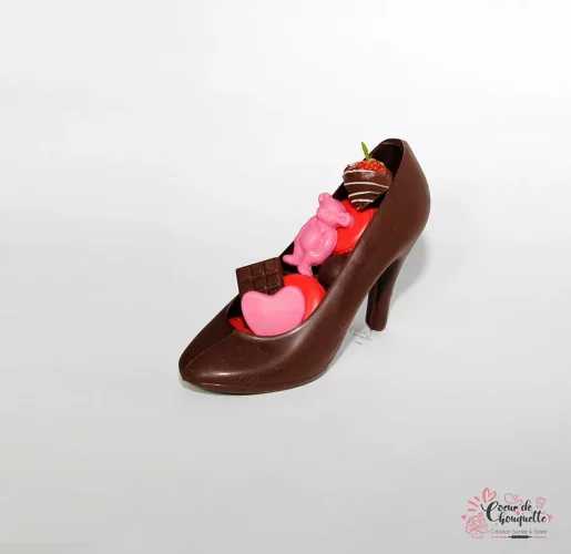 Escarpin au chocolat logo