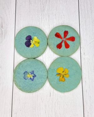 Sablés aux fleurs – spiruline bleue