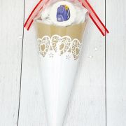 Cône de meringues – dentelle 1 – école – maître