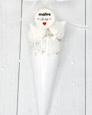 Cône de meringues – dentelle – école – maître