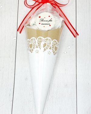 Cône de meringues – dentelle 1 – fête des mères