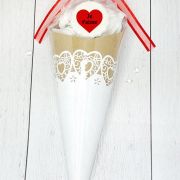 Cône de meringues – dentelle 1 – fête des mères