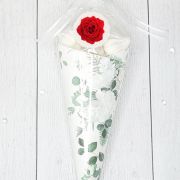 Cône de meringues – fleurs – fête des mères