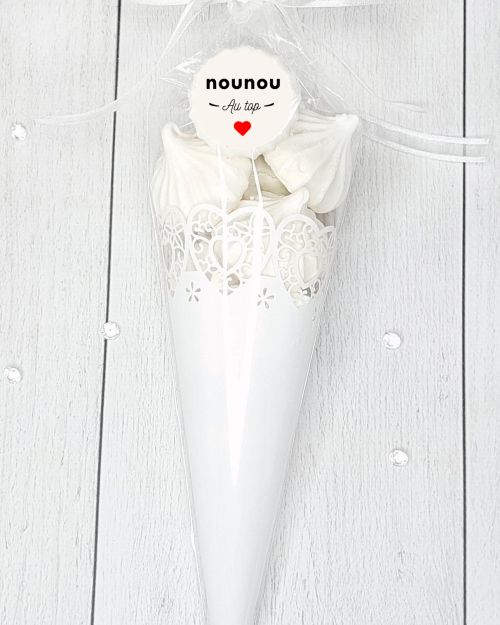 Cône de meringues – dentelle – nounou