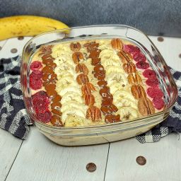 Gâteau à l'avoine, banane, chocolat et noix de pécan